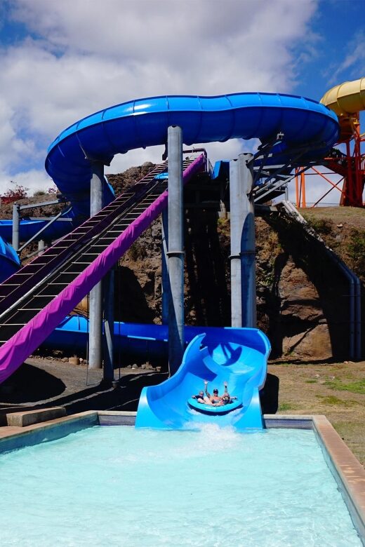 Oahu: Wet 'n' Wild Waterpark Ticket with Waikiki Transfer - A Detailed Look at the Wet n Wild Experience