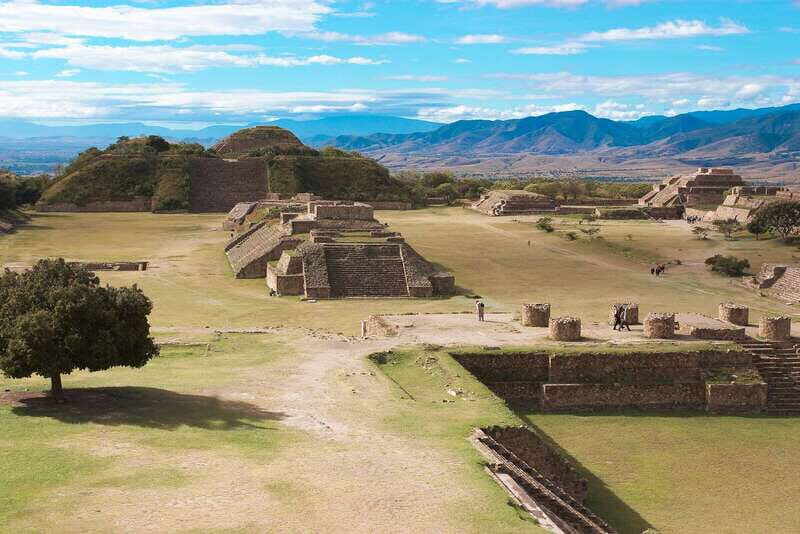 Oaxaca: Monte Alban Guided Archaeological Tour - The Experience: Pros and Cons