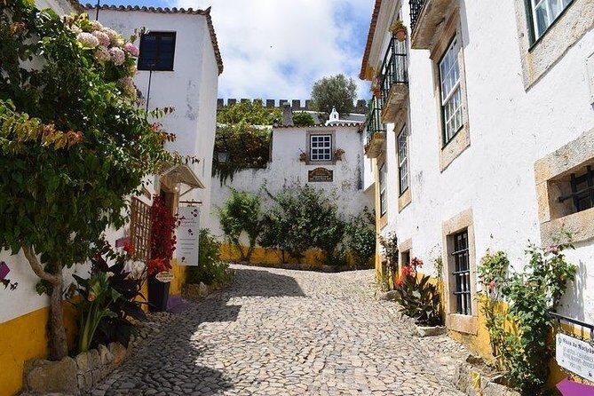 Óbidos, Peniche and Buddha Eden Full Day Private Tour from Lisbon - Who Is This Tour Best For?