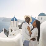 Oia: 30' photo session for couples or solo travelers - Exploring the Experience in Detail