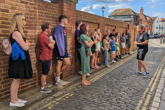 Old Portsmouth Historical Walking Tour - an infernal den of Diabolical Demons - The Experience: What to Expect
