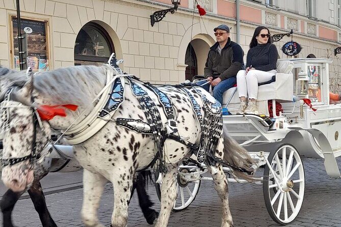 Old Town of Krakow and Wawel in Russian - Practical Details and Why They Matter