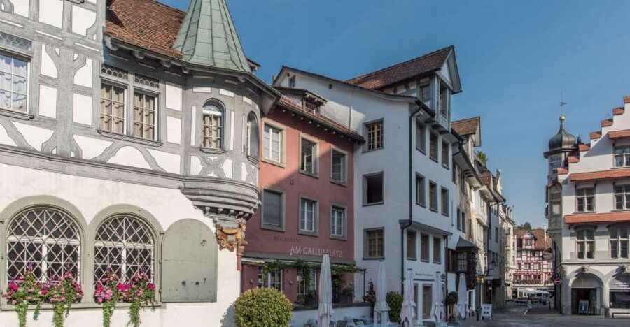 Old town walking tour in St.Gallen with textile museum - A Closer Look at the Old Town Walking Tour in St. Gallen
