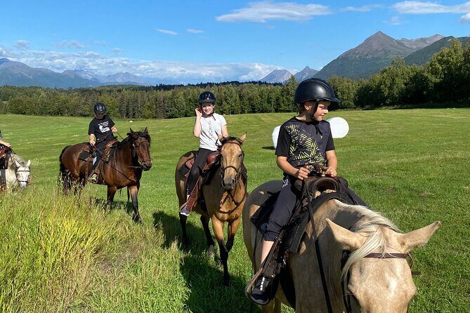 One and Half Hour Trail Ride at The Base of Chugach Mountains - Who Should Book This Experience?