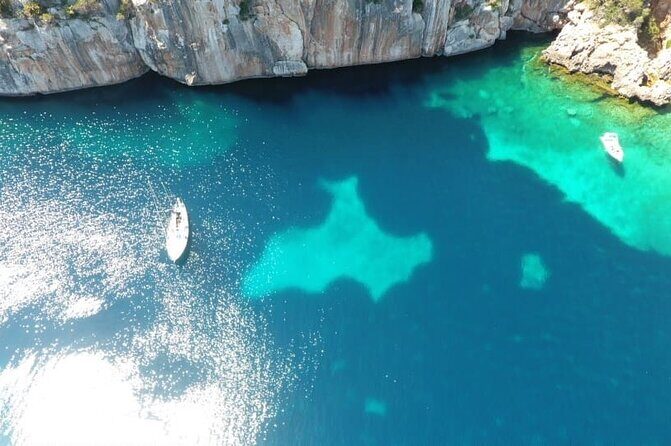 One day excursion on a sailing boat in the Gulf of Alghero - What’s Included and What’s Not