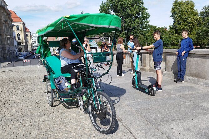 One Up to 3 Rickshaws(6 People)-Taylor Made Rickshaw Berlin Tour - Who Should Consider This Tour?