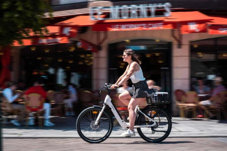 Onebike: Electric Bike Rental in the in the heart the Paris - What to Expect from Your Electric Bike Rental Experience