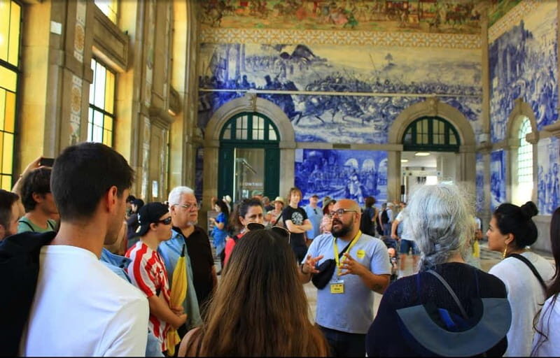 Oporto: The #1 Tour in Oporto, up to 19 people - Highlights of the Tour