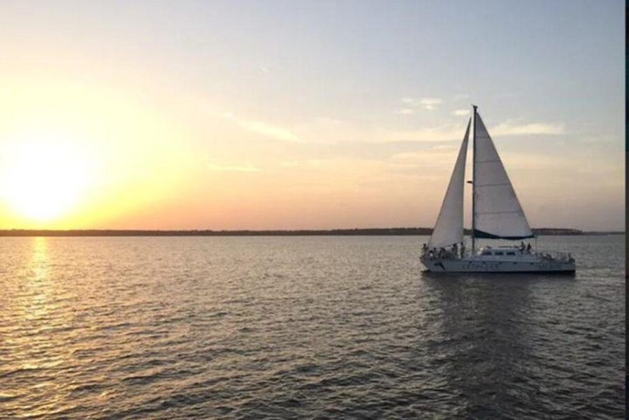Orange Beach: Sunset Sailing Cruise Aboard The Cetacean