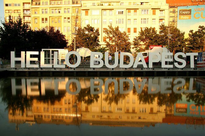 Orientation walk in Budapest - Deep Dive: What You Can Expect