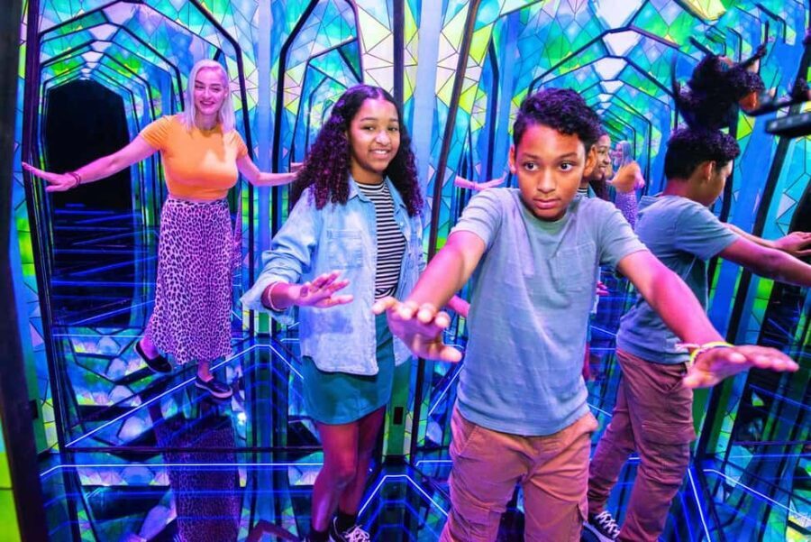 Orlando: Ripley's Mirror Maze Experience - Who Will Enjoy This?