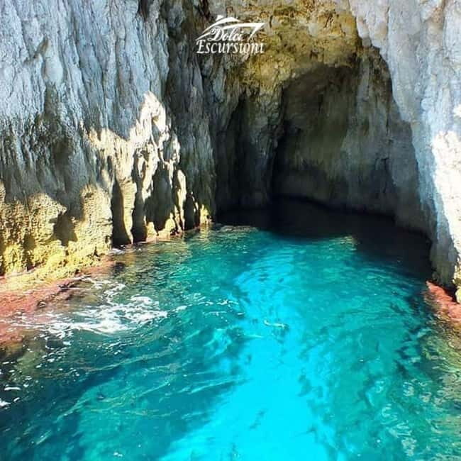 Ortigia: tour delle grotte marine in barca - Who Would Enjoy This Tour?