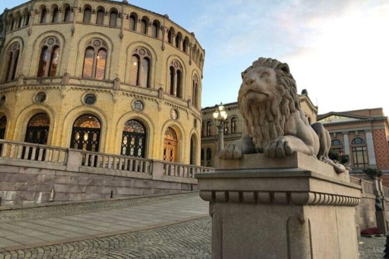 Oslo : Must-See Attractions Walking Tour With A Guide - What Travelers Say