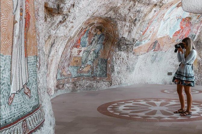 Ostrog Monastery tour - An In-Depth Look at the Ostrog Monastery Tour