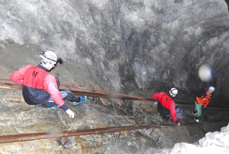 Ötztal: Guided Cave Tour for Beginners - The Value of This Experience