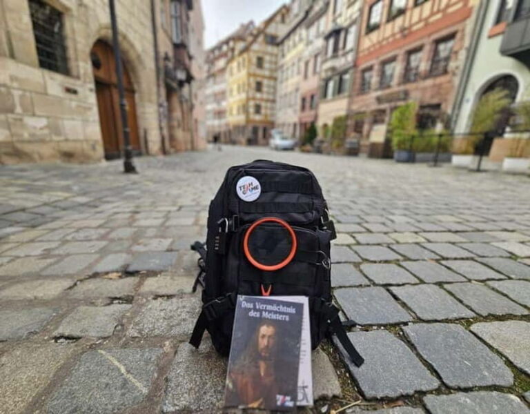 Outdoor escape with puzzle backpack in Nuremberg: The master's legacy - What Makes This Tour Stand Out?