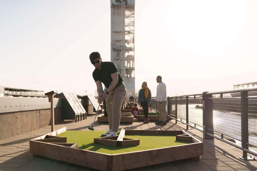 Outdoor mini golf in Montreal - An In-Depth Look at Mini Putt Montreal