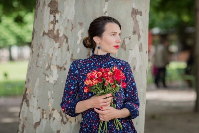 Outdoor portrait photoshoot in Paris - The Photoshoot Itself