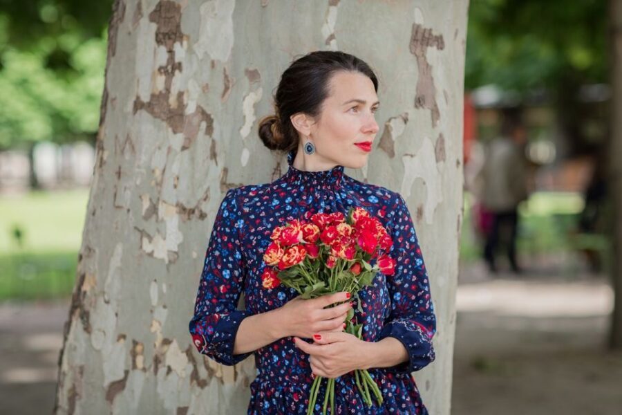 Outdoor portrait photoshoot in Paris - The Photoshoot Itself