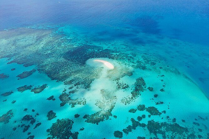 Outer Reef Odyssey - 40 minute Reef Scenic Flight - The Experience in Detail