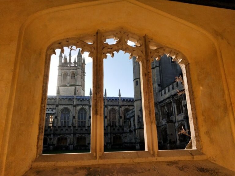 Oxford: C.S. Lewis & J.R.R. Tolkien Guided Walking Tour - Who Should Consider This Tour?