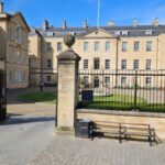Oxford: Jericho and Port Meadow Guided Walking Tour - Exploring Jericho: A Neighborhood with Deep Roots