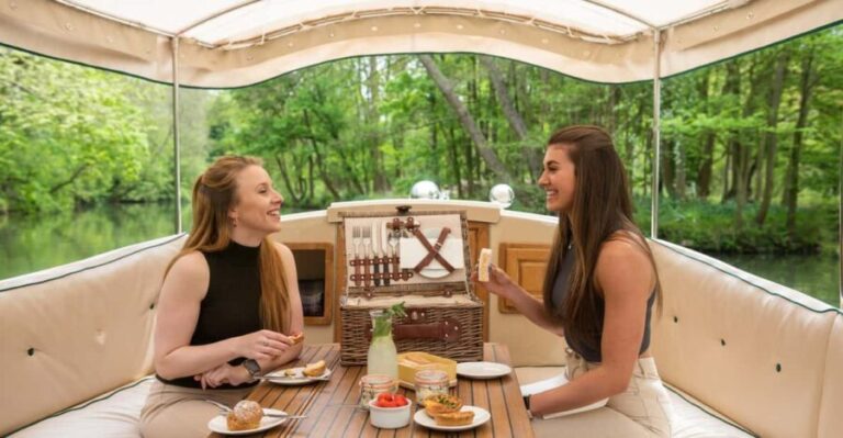 Oxford: Scenic Sightseeing Cruise with Gourmet Picnic - The Scenic and Cultural Appeal