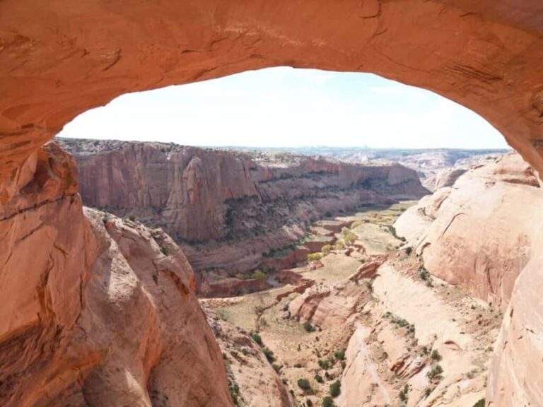Page: Eggshell Arch 4x4 Tour with Navajo Guide - Page, Az - A Deep Dive into the Eggshell Arch 4x4 Tour Experience