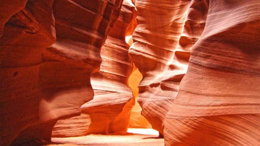 Page: Upper Antelope Canyon Tour with Navajo Guide - Why This Tour Offers Great Value