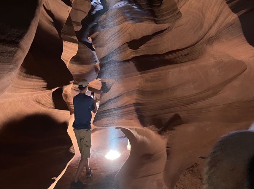 Page: Upper & Lower Antelope Canyon Combo Day Trip - A Deep Dive into the Antelope Canyon Experience