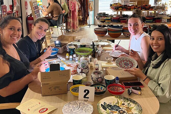 Paint and Sip Classes Melbourne: Ceramic Plates & Bowls - A Genuine Look at the Experience