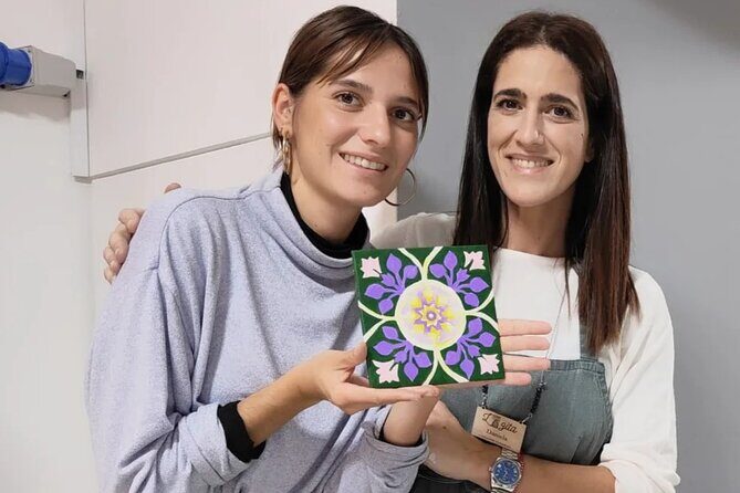 Painting of tiles & cocktails in Baixa do Porto - The Learning Part: Azulejos’ History and Significance