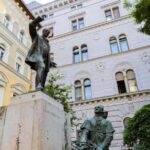 Palace District Evening Culinary, Wine, and History Walk - The Itinerary: What to Expect