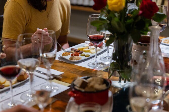 Palace District Evening Culinary, Wine, and History Walk - The Sum Up: Who Will Love This Tour?
