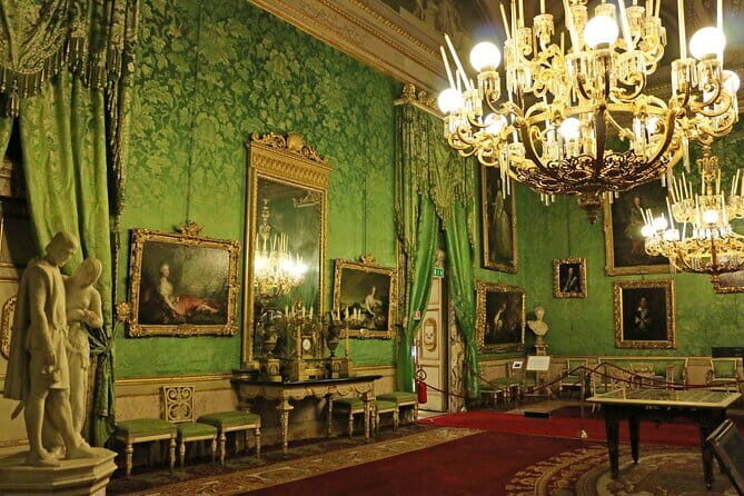 Palazzo Pitti - Priority Ticket - Authentic Experiences & Insider Tips