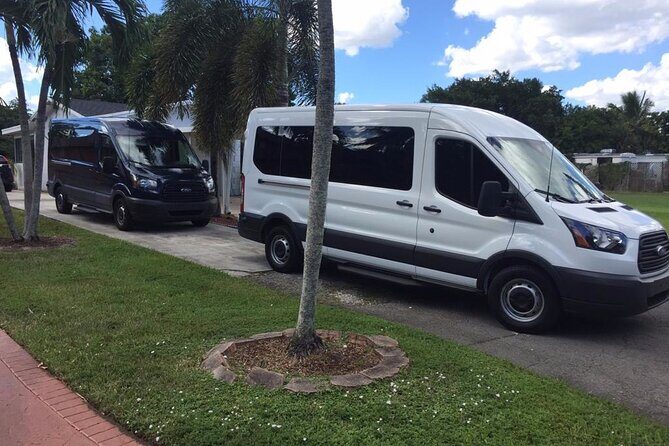 Palm Springs Airport (PSP) to PALM DESERT - Arrival Private Transfer - A Detailed Look at the Palm Springs to Palm Desert Private Transfer