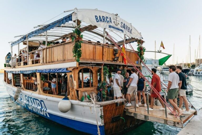 Palma de Mallorca: Sunset Boat Tour with DJ and Dance Floor - Why You Should Consider This Tour