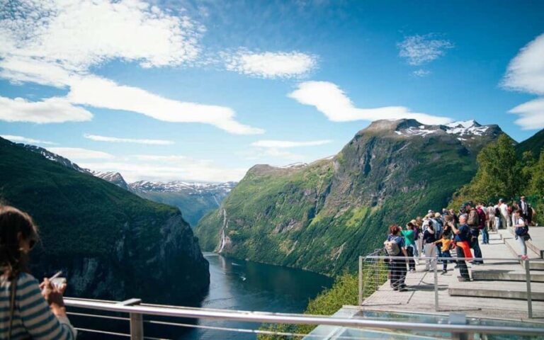Panorama Bus Tours Geiranger 1,5/ 2hr - Exploring the Geiranger Panorama Bus Tour in Detail