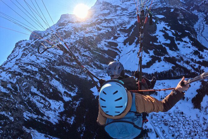 Panorama paragliding male - What’s Included and What’s Not