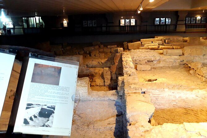 Panoramic Tour of Brindisi in Ape Calessino - Discovering Brindisi in Style: The Ape Calessino Tour