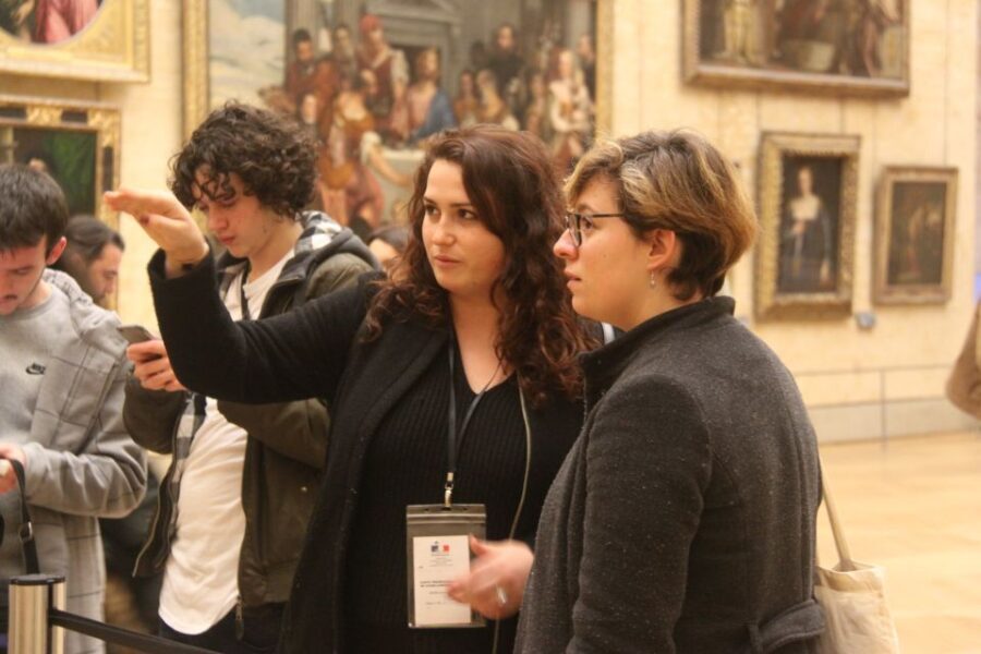Paris: 2-Hour Guided Tour Through the Louvre - The Value of a Guided Tour