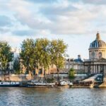 Paris : 3-Course Gourmet Dinner Cruise on Seine River - What to Expect on Board
