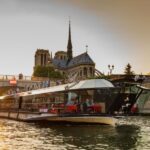 Paris: 4-Course Dinner Cruise on Seine River with Live Music - What Makes This Cruise Stand Out?