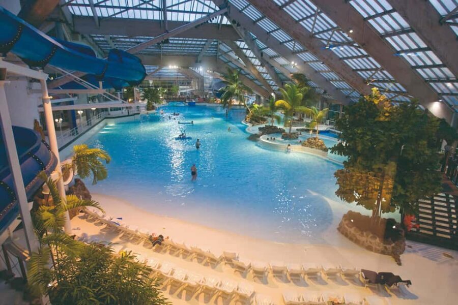 Paris: Aquaboulevard Water Park Entrance Ticket - What to Expect Inside