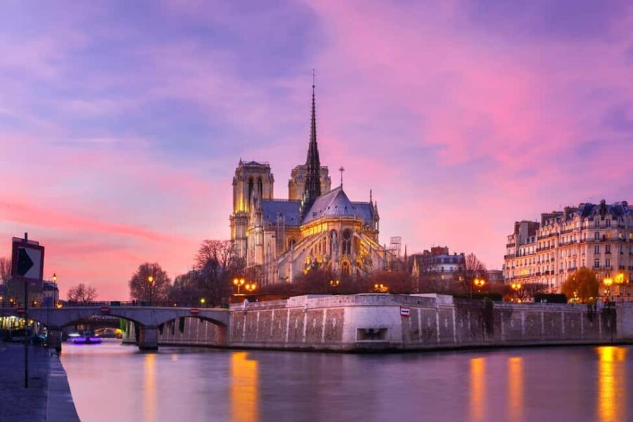 Paris: Capture the most Photogenic Spots with a Local - A Closer Look at the Tour Experience