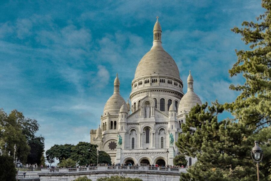 Paris: Charms of Montmartre Guided Walking Tour - Authentic Experiences and Hidden Gems
