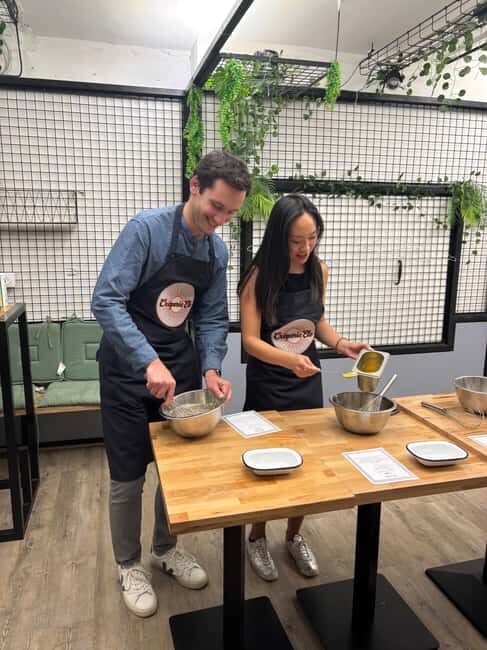 Paris: Crêpe and Galette Making Workshop with Cider - A Deep Dive into the Experience