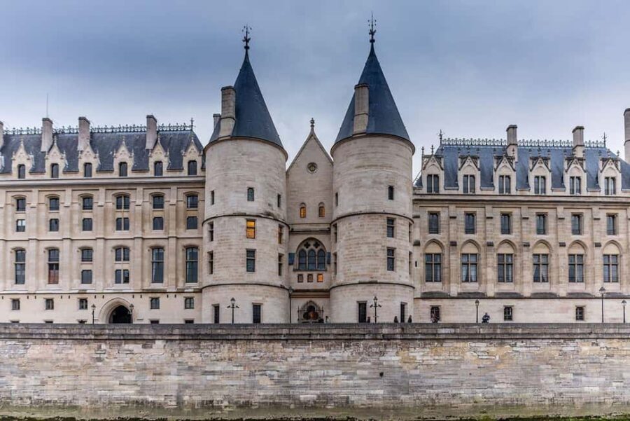 Paris: Crime and Mystery Walking Tour - The Sum Up: Who Should Consider This Tour?