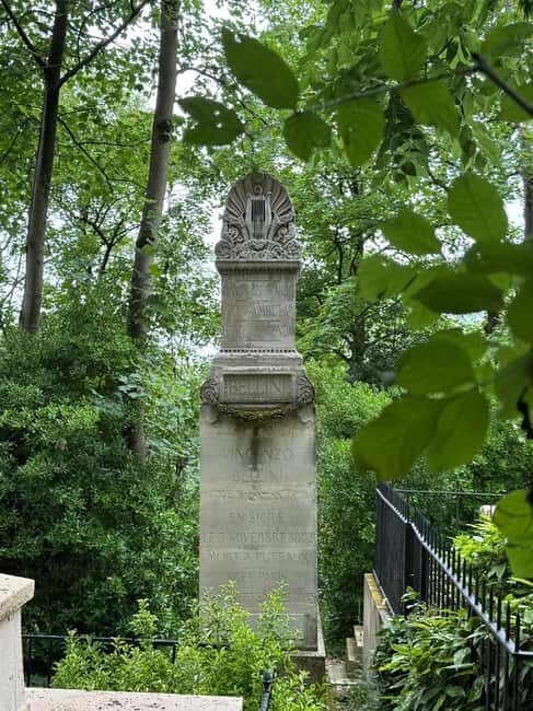 Paris: Customized Père Lachaise Cemetery Walking Tour - Final Thoughts