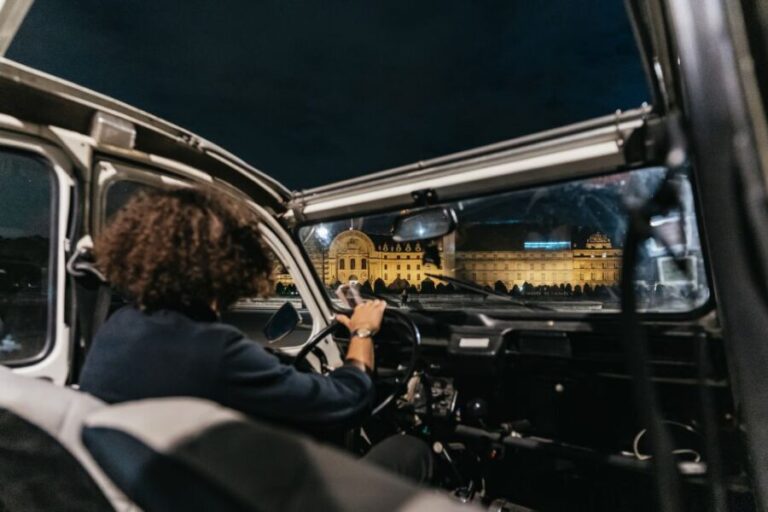 Paris: Discover Paris by Night in a Vintage Car with a Local - What Will You See?